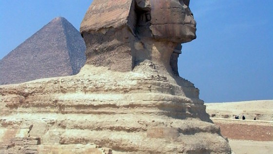 Die Sphinx von Gizeh bei den Pyramiden in Ägypten